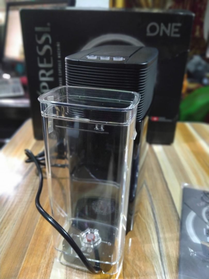 ONE EXPRESSI CAPSULE MACHINE, TV & Home Appliances, Kitchen Appliances