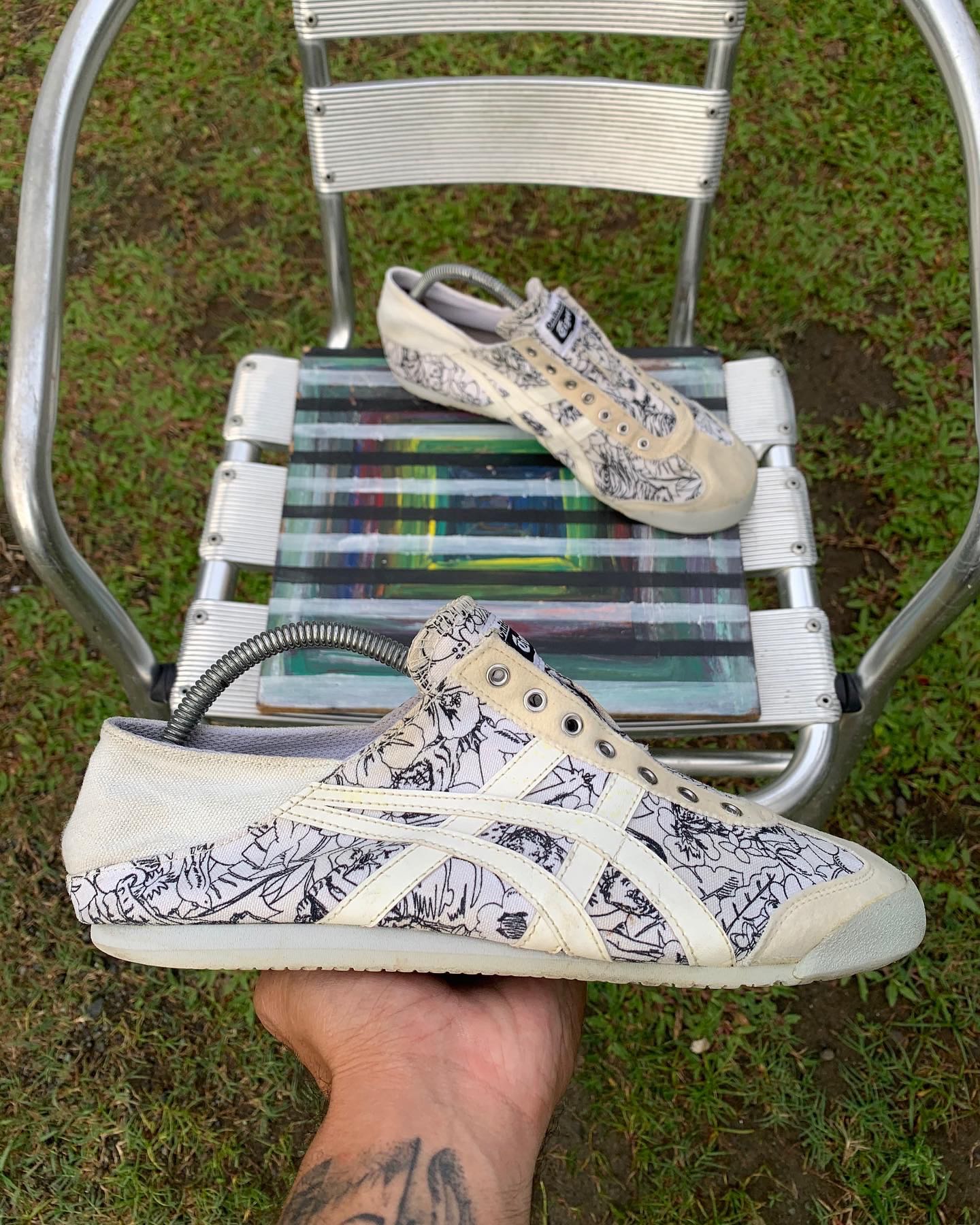 onitsuka paraty slip on