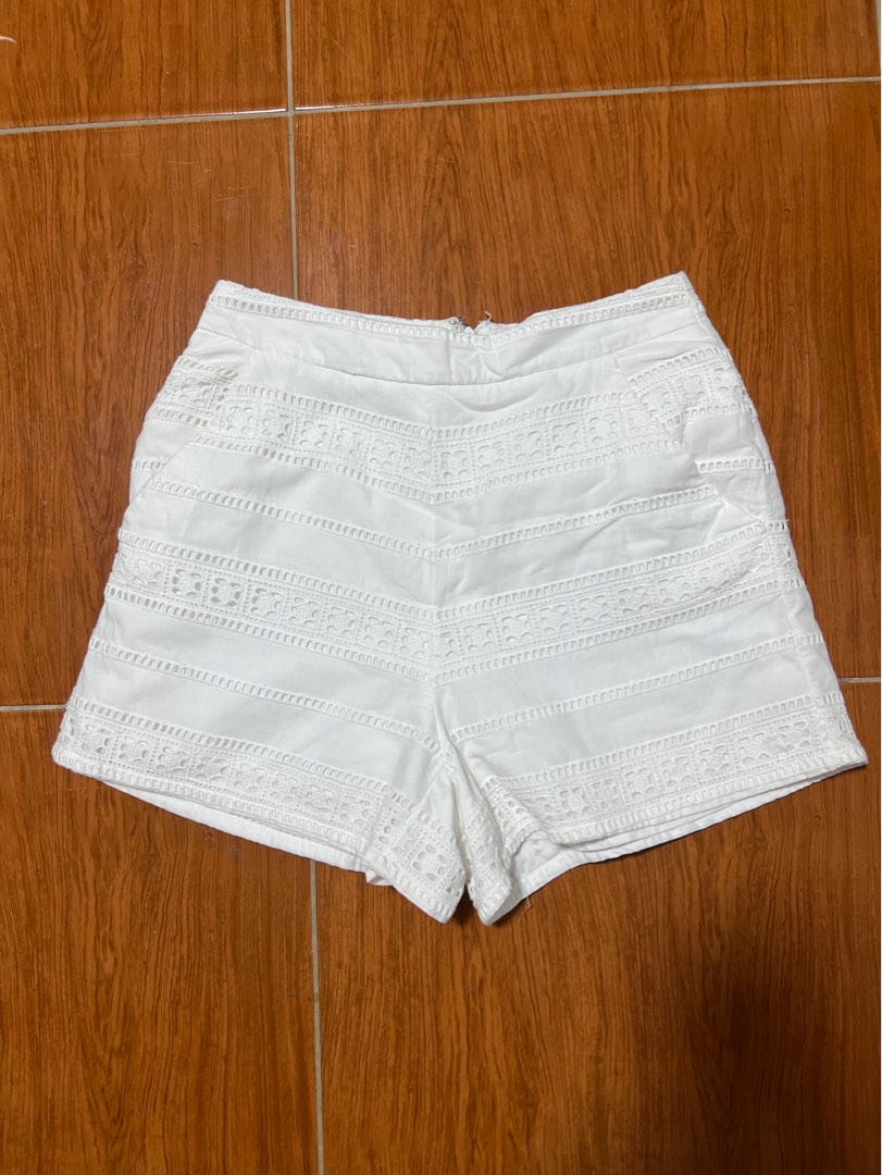 Fresh Air Favorite Eyelet Shorts (White)