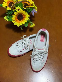 (Category: ) located in . Submitted by belle.envie (Listing ID 1216106875, Image 1). Description: .