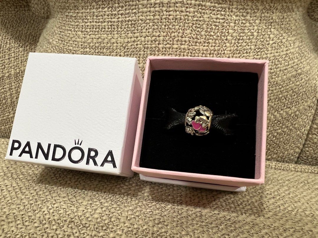 Pandora Pansy Flower Friends Charm, Women's Fashion, Jewelry