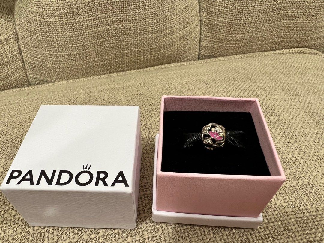 Pandora Pansy Flower Friends Charm, Women's Fashion, Jewelry