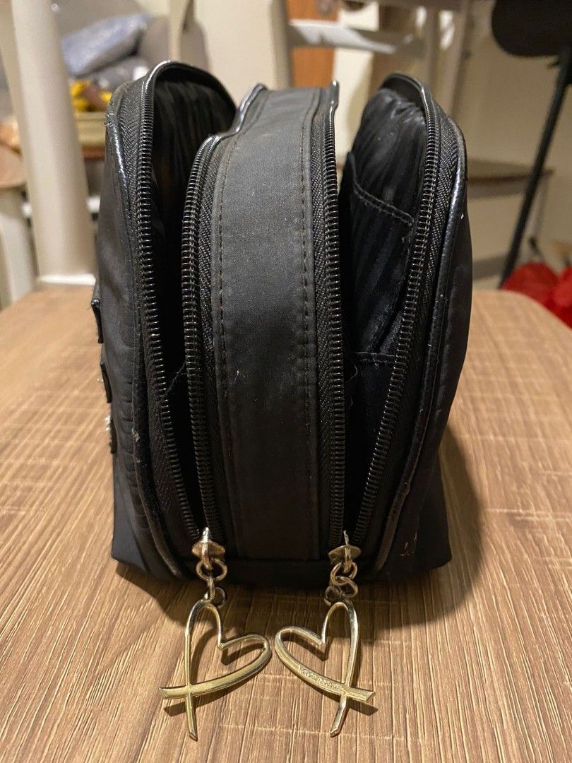 Harga pouch victoria secret sales