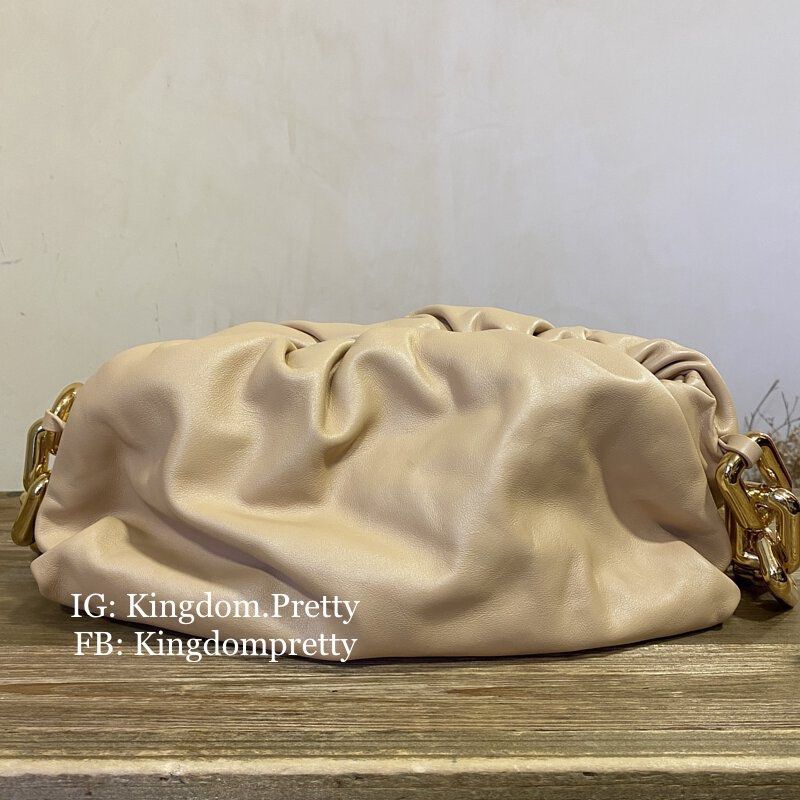 Bottega veneta hotsell chain pouch dupe