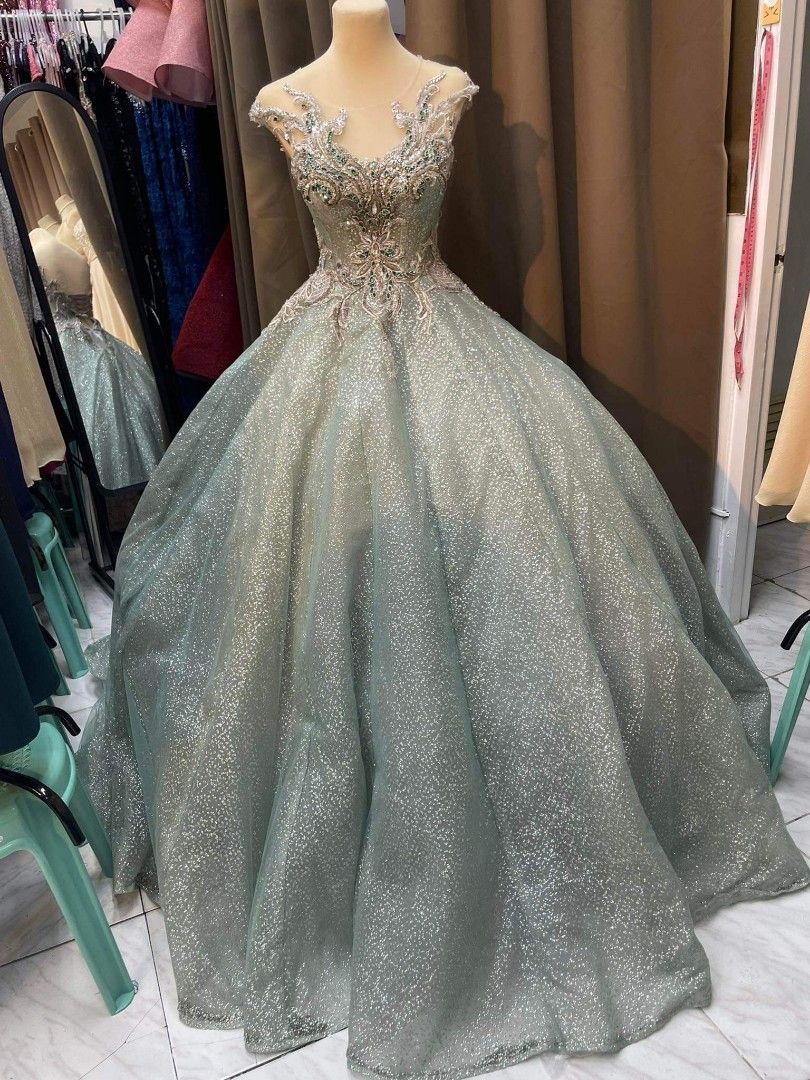 Silver gown outlet for js prom