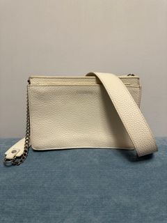（分類：）位於 。 由 golsil 提交（商品編號 1216185151，圖片 1）。簡介： 。