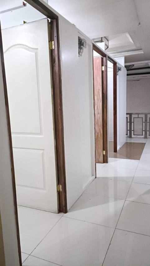 (Category: ) located in . Submitted by santy.property (Listing ID 1216250292, Image 1). Description: .