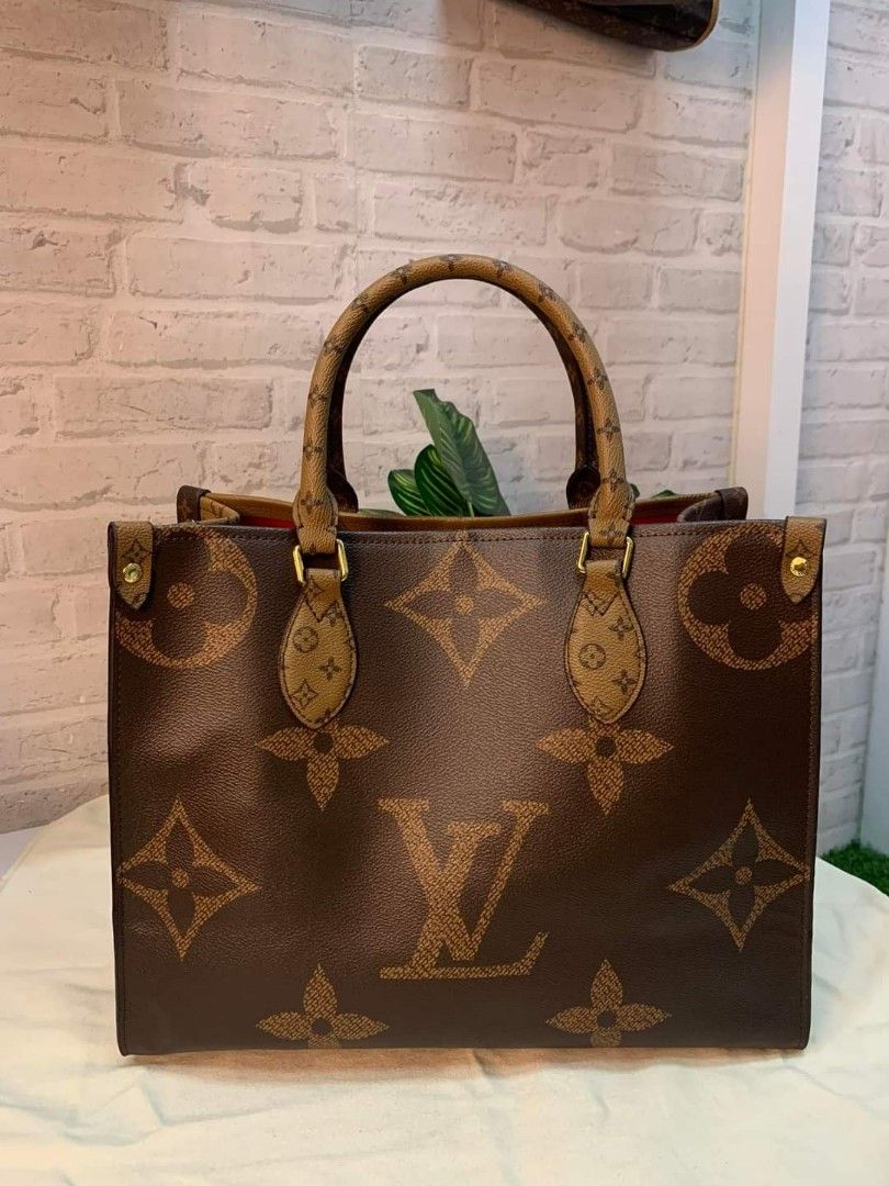 💥SALE💥 LV ON THE GO 35 SHOULDER BAG, Luxury, Bags & Wallets on Carousell