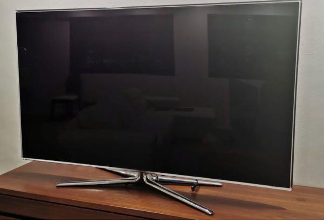 Samsung 55 inch Tv, TV & Home Appliances, TV & Entertainment, TV on