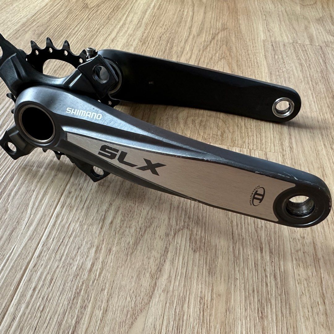 Shimano SLX crank Crankset with reinforced axle and pedal thread