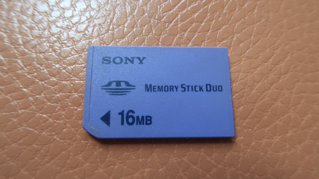 Sony Memory Stick Duo memory card 16MB Made in Japan, 手提電話, 電話及其他裝置配件