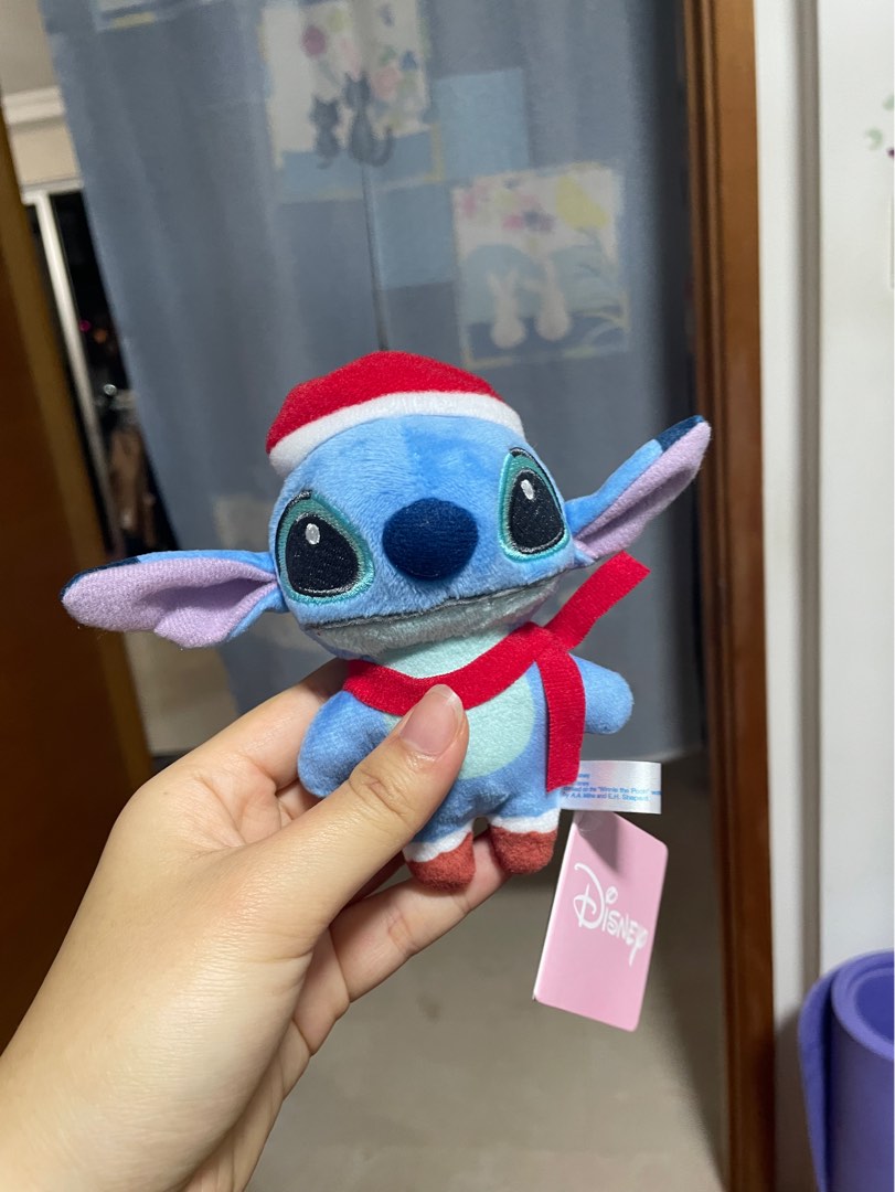 Stitch plush keychain, Hobbies & Toys, Memorabilia & Collectibles, J