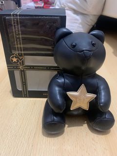 Tas bisa jadi boneka juga starbucks original yah