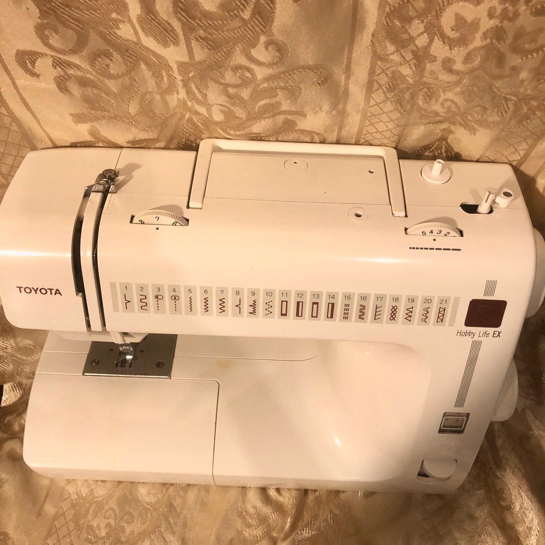 Toyota Sewing Machine (RS20002D) on Carousell