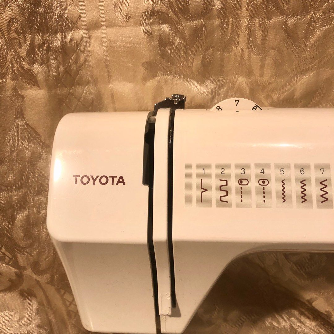 Toyota Sewing Machine (RS20002D) on Carousell