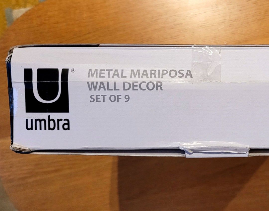 Umbra Butterfly wall deco box set, 傢俬＆家居, 家居裝飾, 牆上裝飾 Carousell