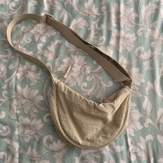 Uniqlo Dumpling Bag - TIKTOK