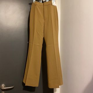 （分類：）位於 。 由 openclosetph 提交（商品編號 1216233003，圖片 1）。簡介： 。