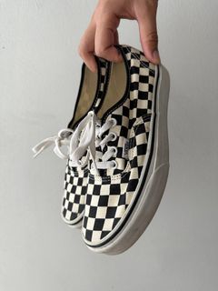 VANS CHECKERBOARD