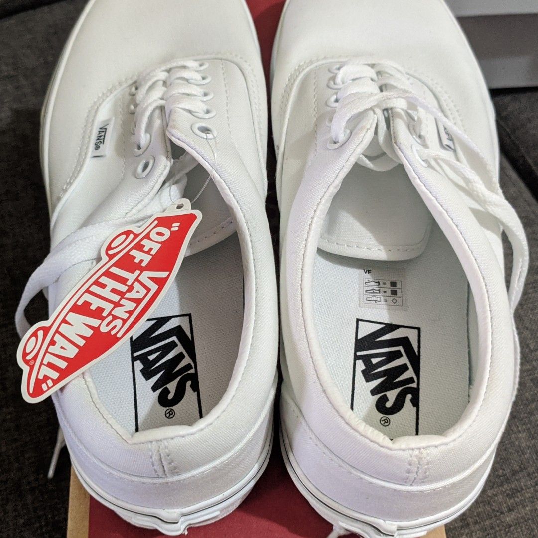 Vans era sales triple white