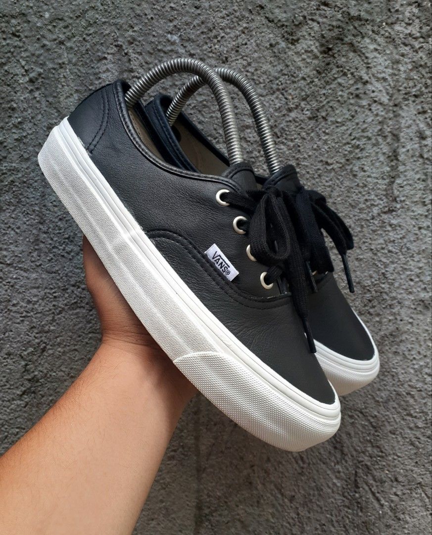 Vault by vans discount og leather authentic lx