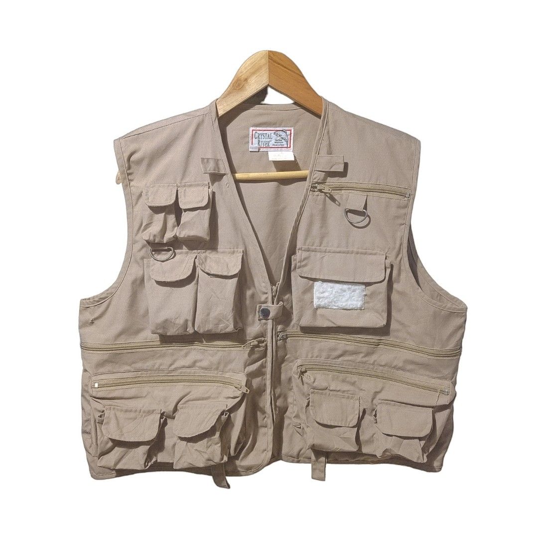 Vintage Crystal River Multi Pocket Utility Fishing Vest Jacket Khaki, Men's  Fashion, Coats, Jackets and Outerwear on Carousell