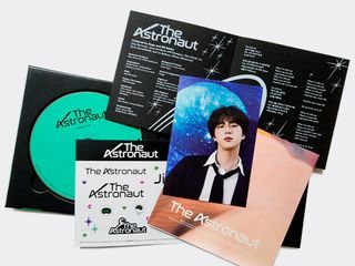 [WTS] Unsealed BTS Jin 'The Astronaut' Album Version 2 (Green) + Weverse Set Version POB