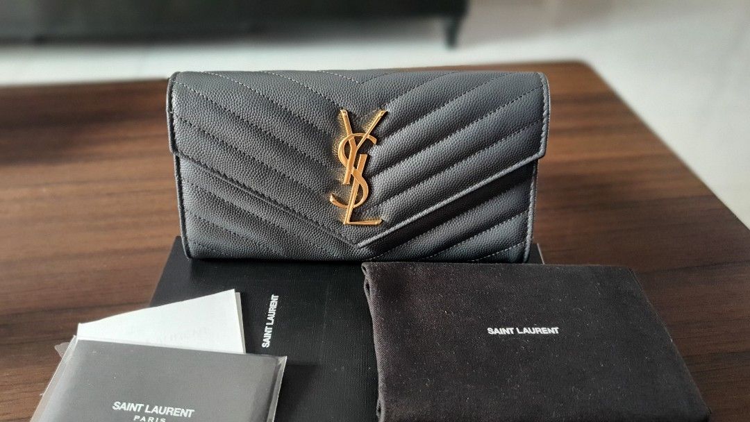 Dark 2025 smog ysl