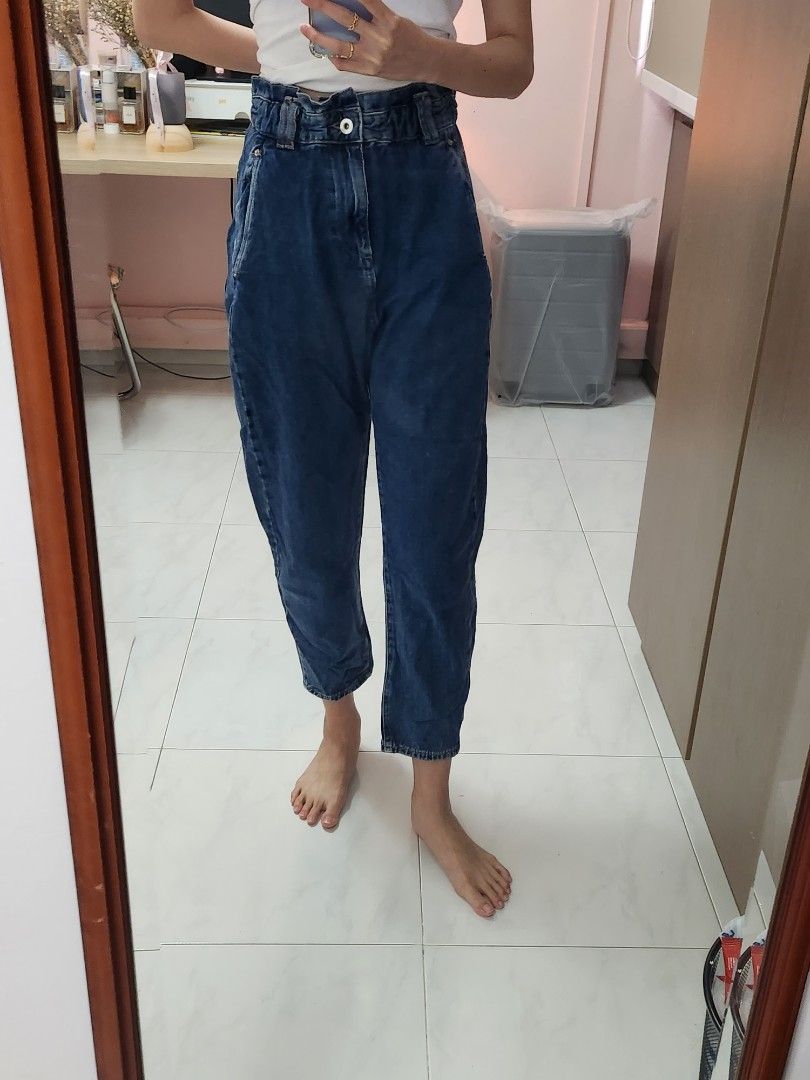 Zara Baggy Jeans, Women's Fashion, Bottoms, Jeans & Leggings on Carousell