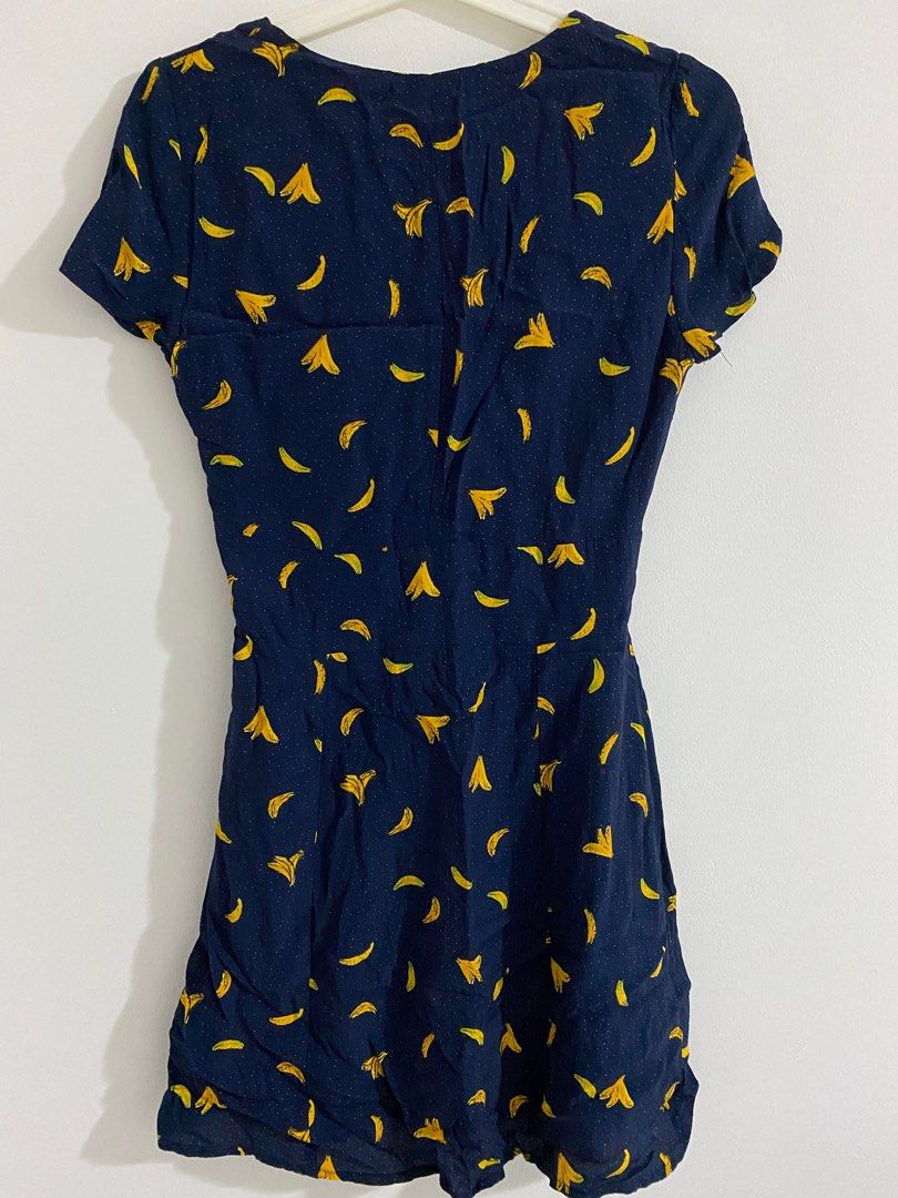 Banana print dress zara store