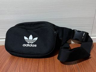 由 ccleaa (刊登 ID 1212978721，圖片 1) 提交，位於 的 (類別：)，說明：。