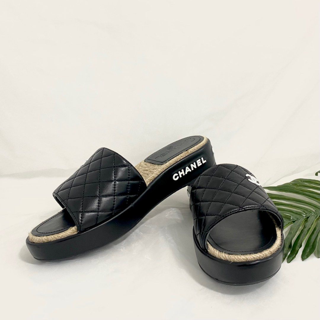 Authentic Chanel Quilted Lambskin Espadrille Slides Size 38