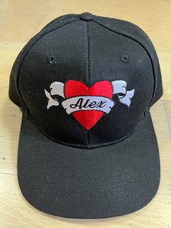 全新100%紅心情人節禮物  MNA情人 杜得偉 Alex 心心 Cap帽極罕有100%真貨 新年禮物生日禮物全新 入口原裝台灣 可調教 成人Alex Soul Young 搖滾音樂跳舞 Alex To 杜德偉 Alex Logo Hat 棒球帽Baseball Cap64205028239361110