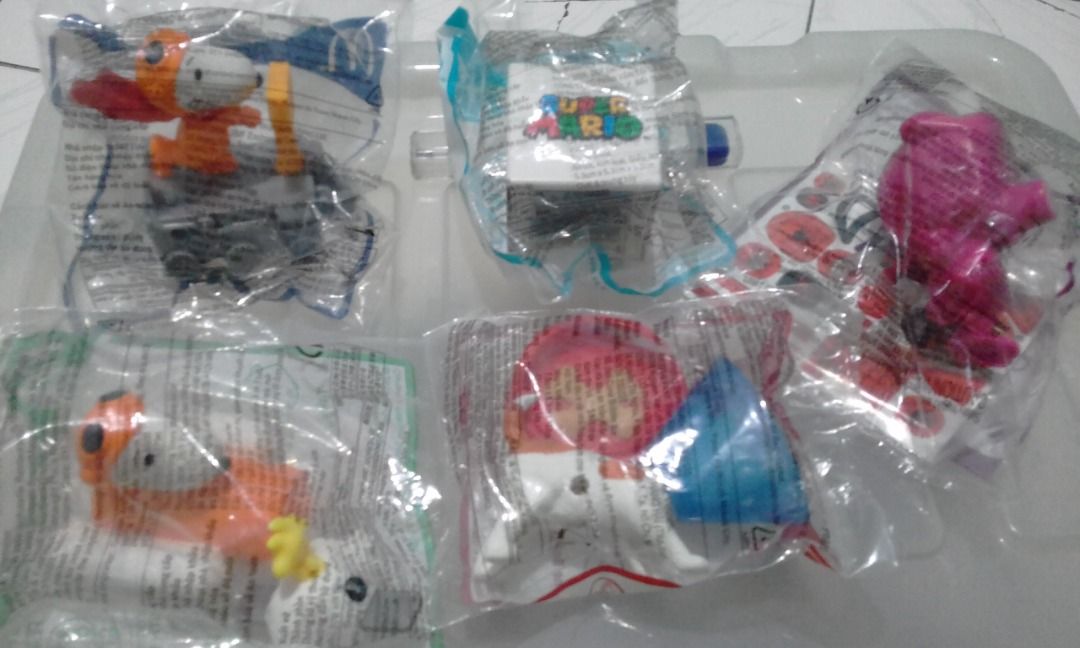 *** MCDONALDS & JOLLIBEE FOR SALE *** (Category: Character Goods) located in Manila. Submitted by daisuke_kirigaya (Listing ID 1212912701, Image 2). Description: PTPA *** MCDONALDS & JOLLIBEE FOR SALE *** Note : - CROSS-POSTED - LAST PRICE POSTED - ALL SEALED - NEW OLD STOCK MCDO HAPPY MEAL TOYS 2014 MARIO WITH PIPE -200 2015 GUITAR STRUMMING STUART MINION -150 2015 GROOVY STUART MINION -150 * 2018 SPIDER HAM -200 * 2019 TAKE OFF LAUNCHER SNOOPY 