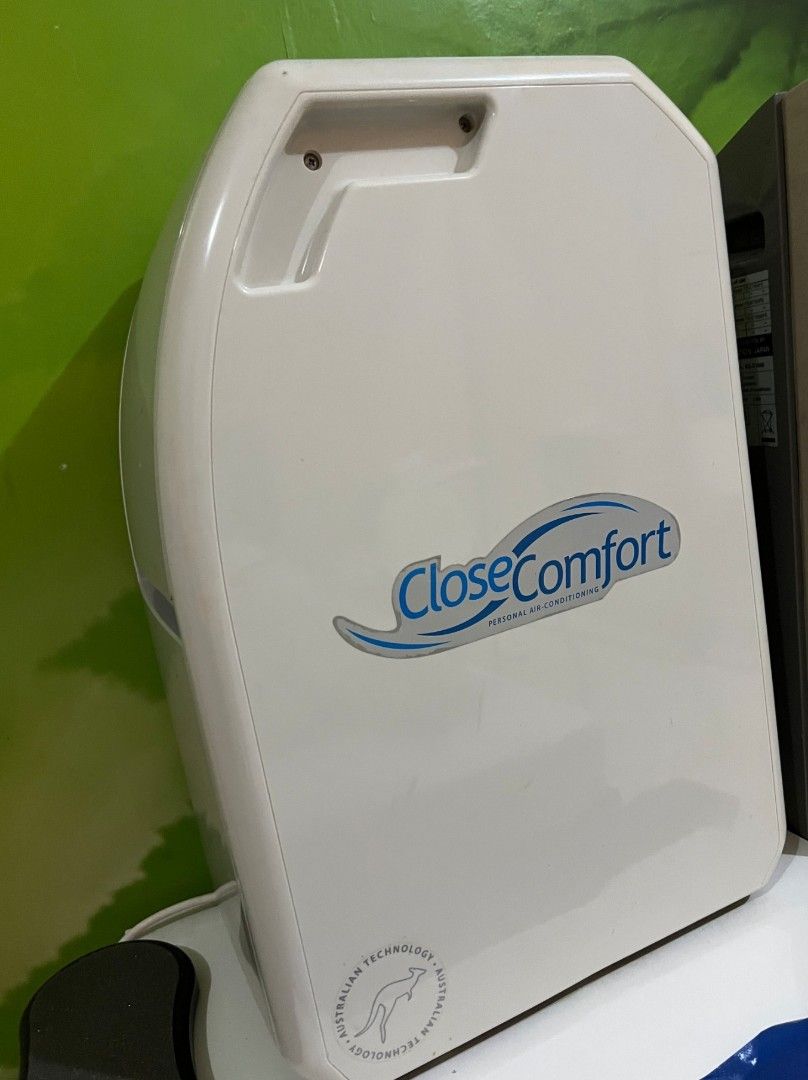 AC Portable 1/2 PK Low Watt close comfort (CoolzyGo) dijual
