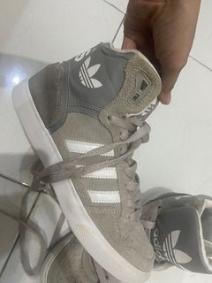 Adidas grey high 36-37