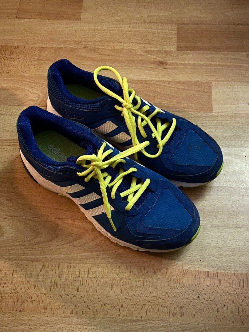 Buena voluntad equipaje Inspector Adidas Running Shoes, Men's Fashion, Footwear, Sneakers on Carousell