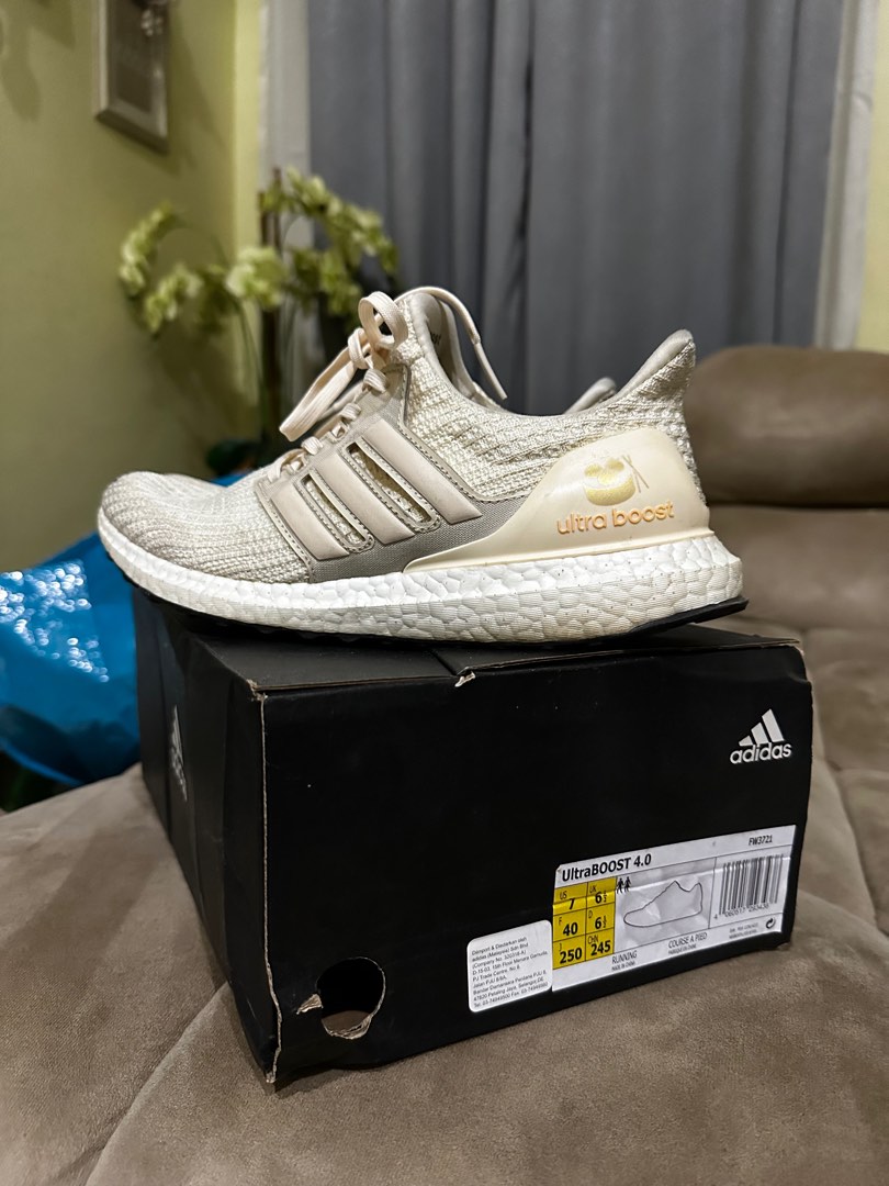 Adidas ultraboost 4.0, Men's Fashion, Footwear, Sneakers on Carousell