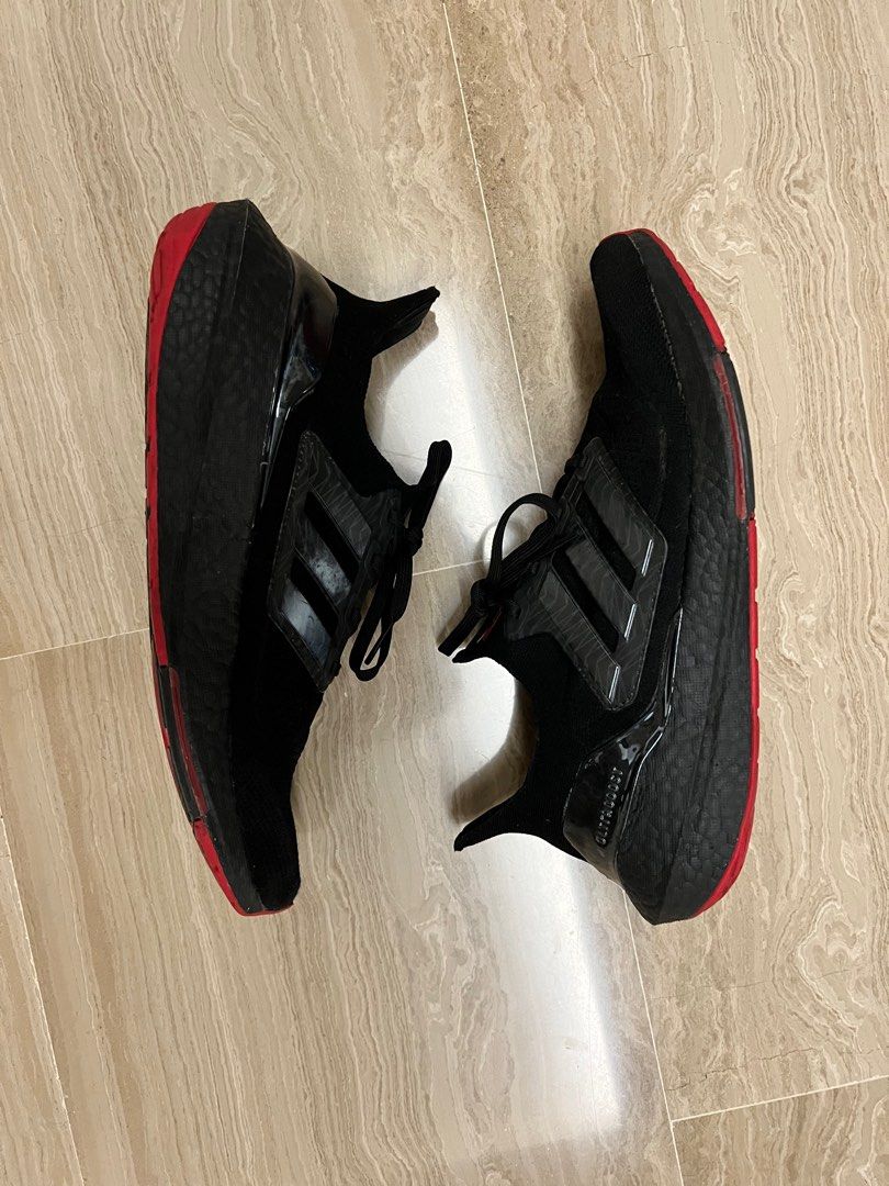 Adidas Ultraboost US10 Arsenal Gunners, Women's Fashion, Footwear, Sneakers  on Carousell