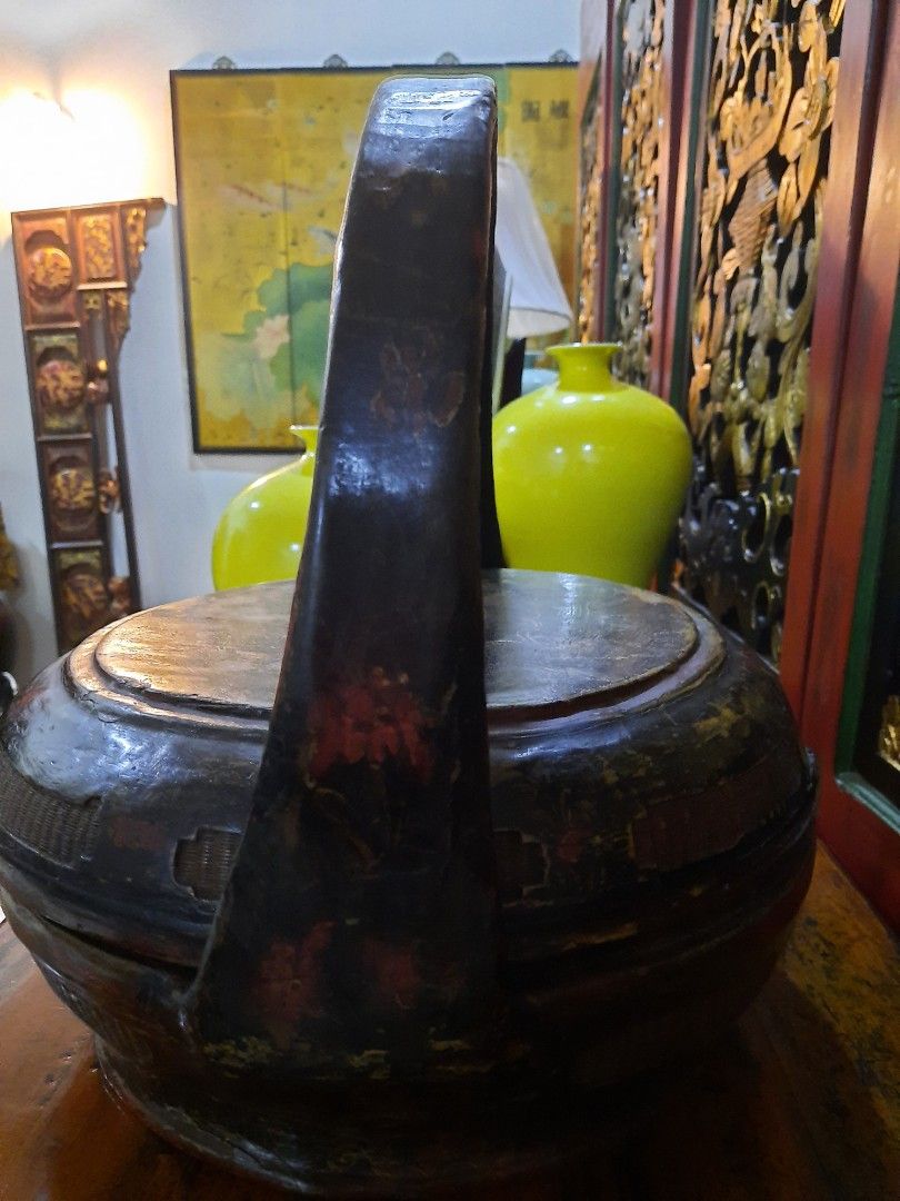 Antique chinese food basket, Hobbies & Toys, Collectibles & Memorabilia