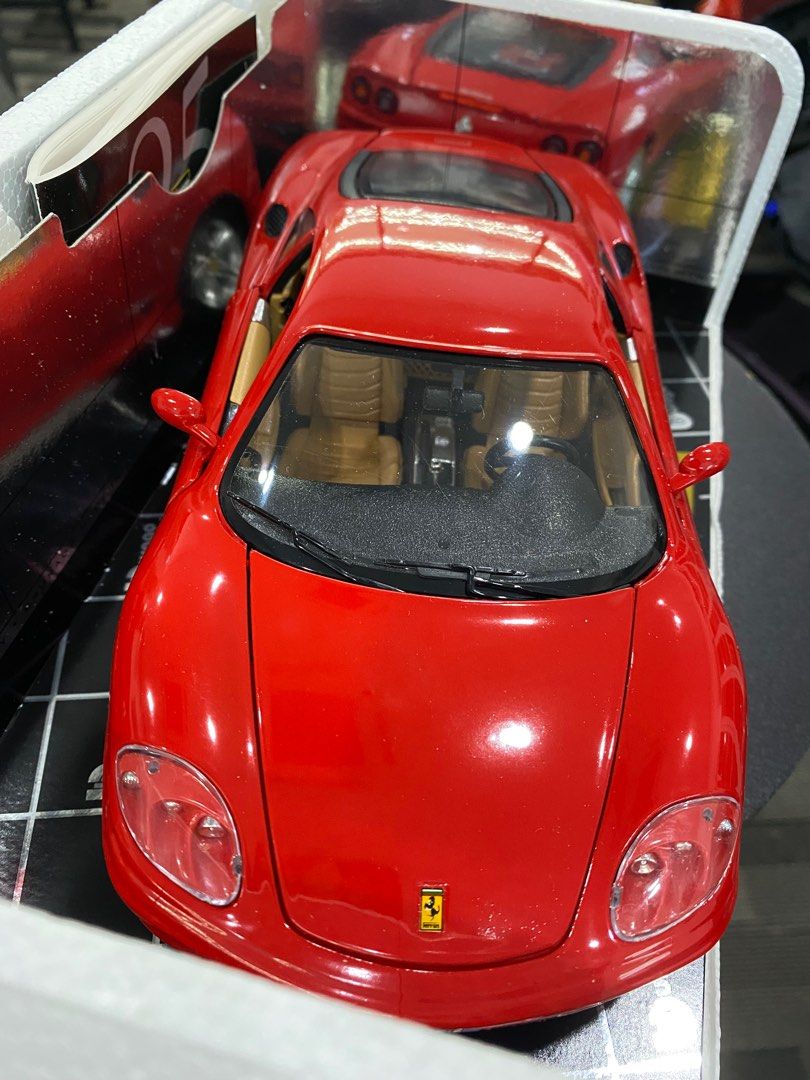Bburago 1/18 Ferrari 360 Modena (1999) - Die Cast - Fabriqué En Italie