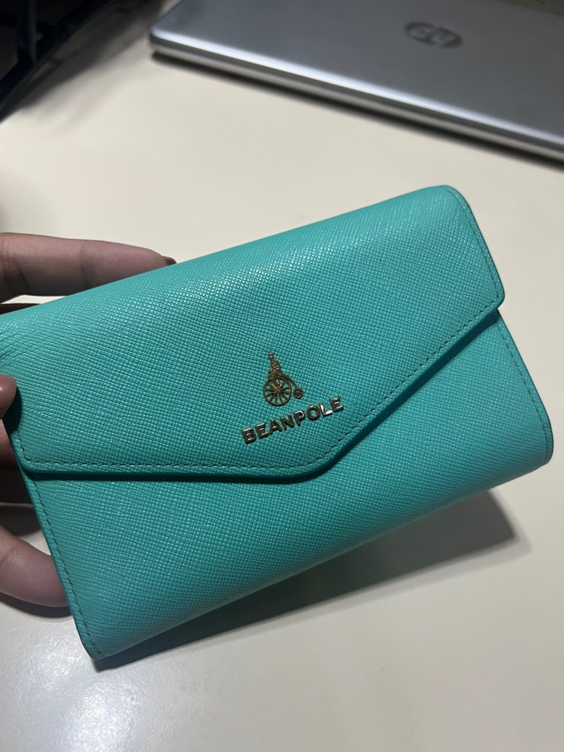Beanpole Medium Wallet, Women's Fashion, Bags & Wallets, Wallets & Card
