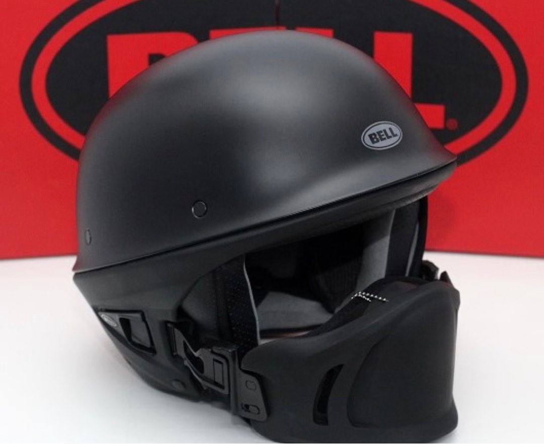 BELL Rogue Helmet (matte black), Motorbikes on Carousell