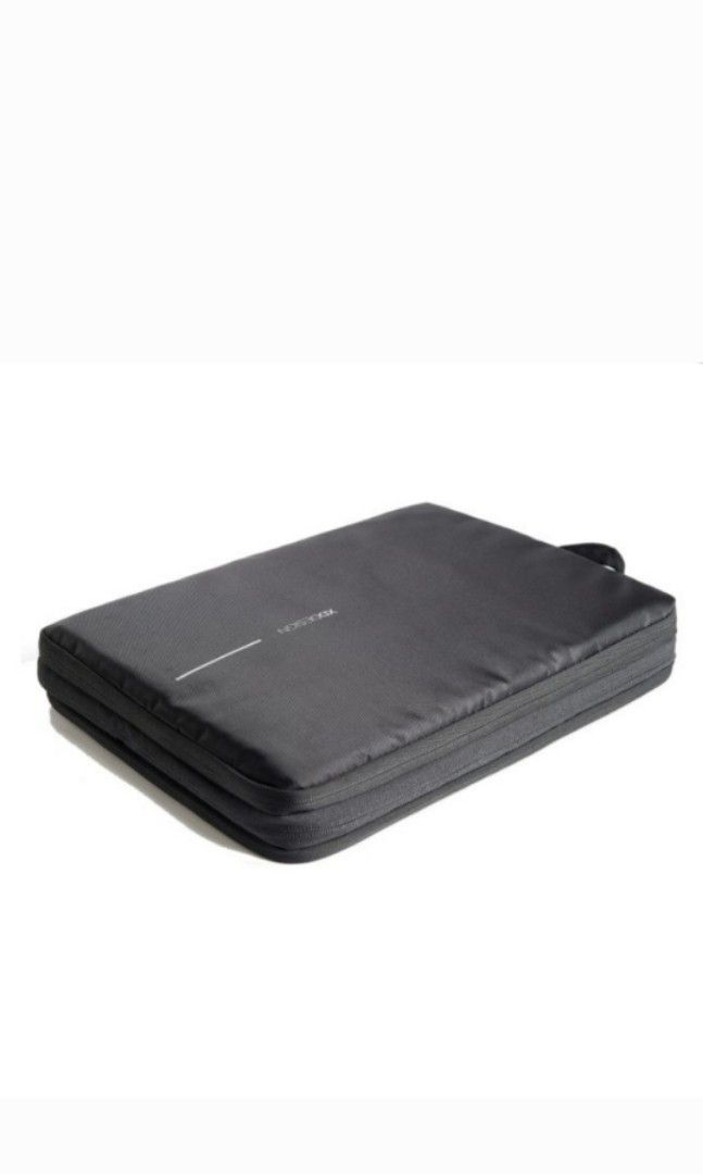 Bobby Compressible Travel pack Luxury Bags Wallets on Carousell
