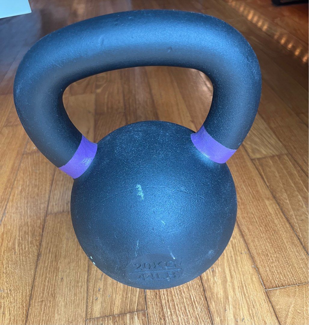 Bullz powder coated Kettlebell 20kg, Sports Equipment, Exercise