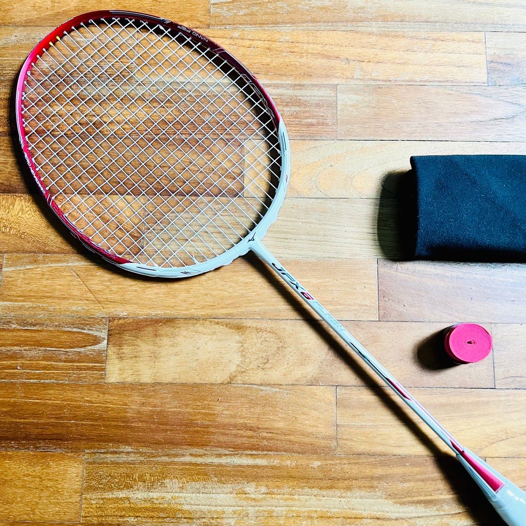 Flash badminton store