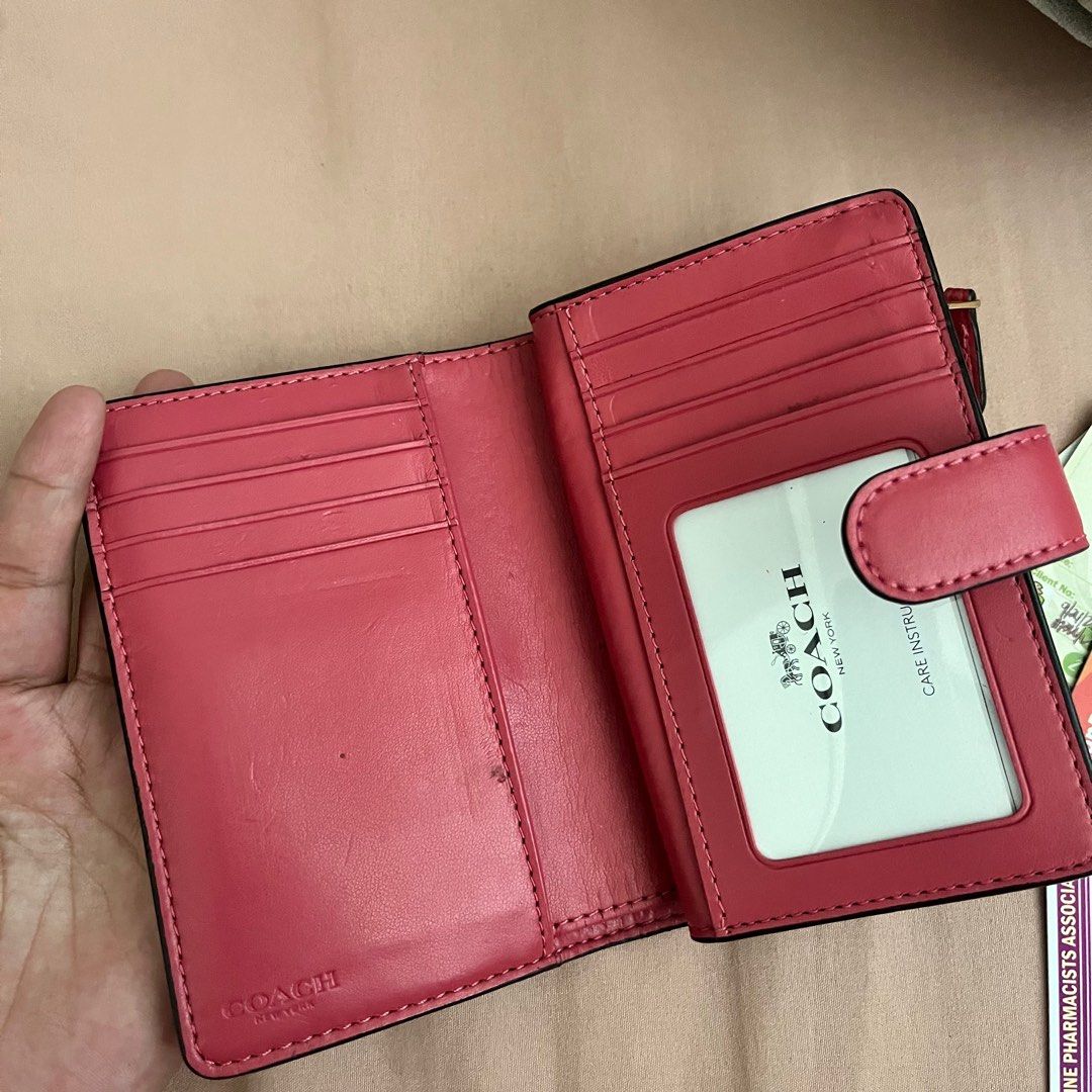 Coach Bifold Wallet, Luxury, Bags & Wallets on Carousell