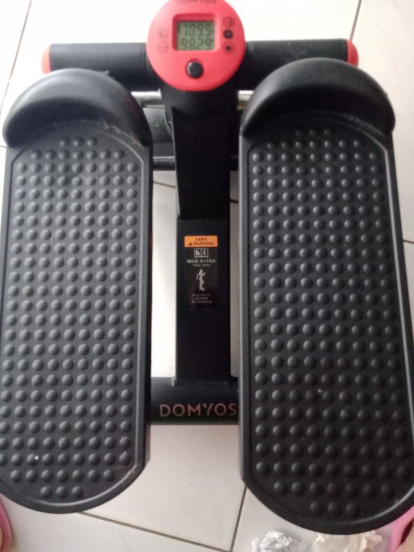 Domyos stepper, Sports Equipment, Exercise & Fitness, Cardio & Fitness ...
