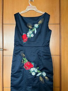 Dress bordir warna navy