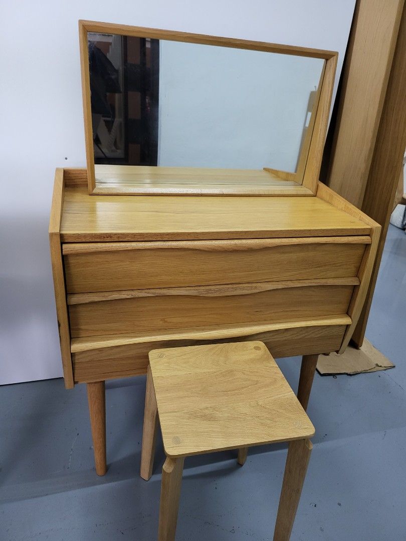 Dressing table chest of drawers, Furniture & Home Living, Furniture